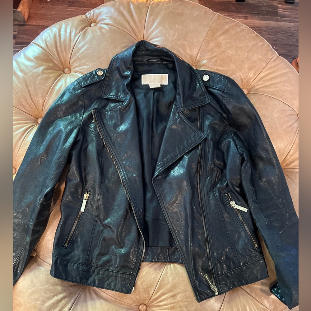 Michael Michael Kors 100% leather jacket with gold hardware